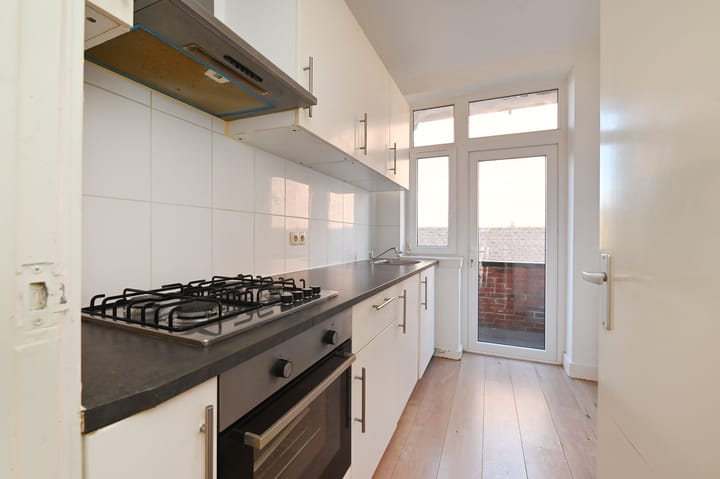 Foto 13 van Velpsestraat 107