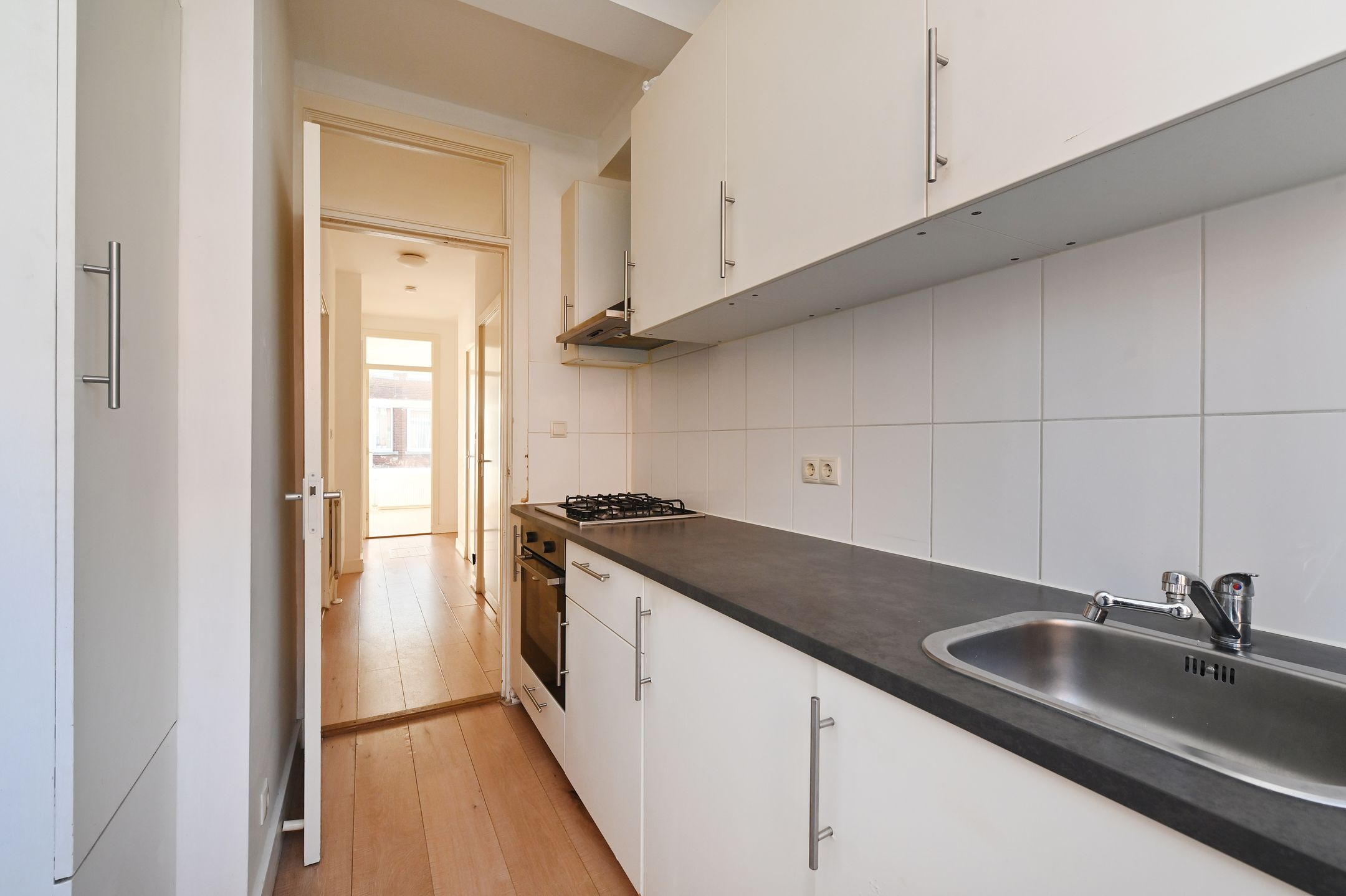 Foto 15 van Velpsestraat 107