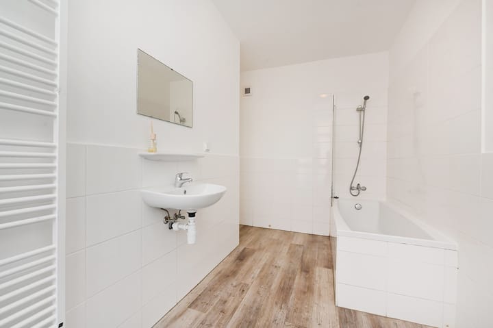 Foto 19 van Velpsestraat 107