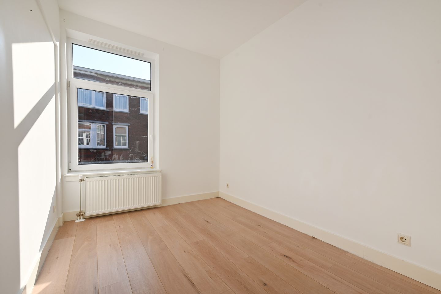 Foto 25 van Velpsestraat 107