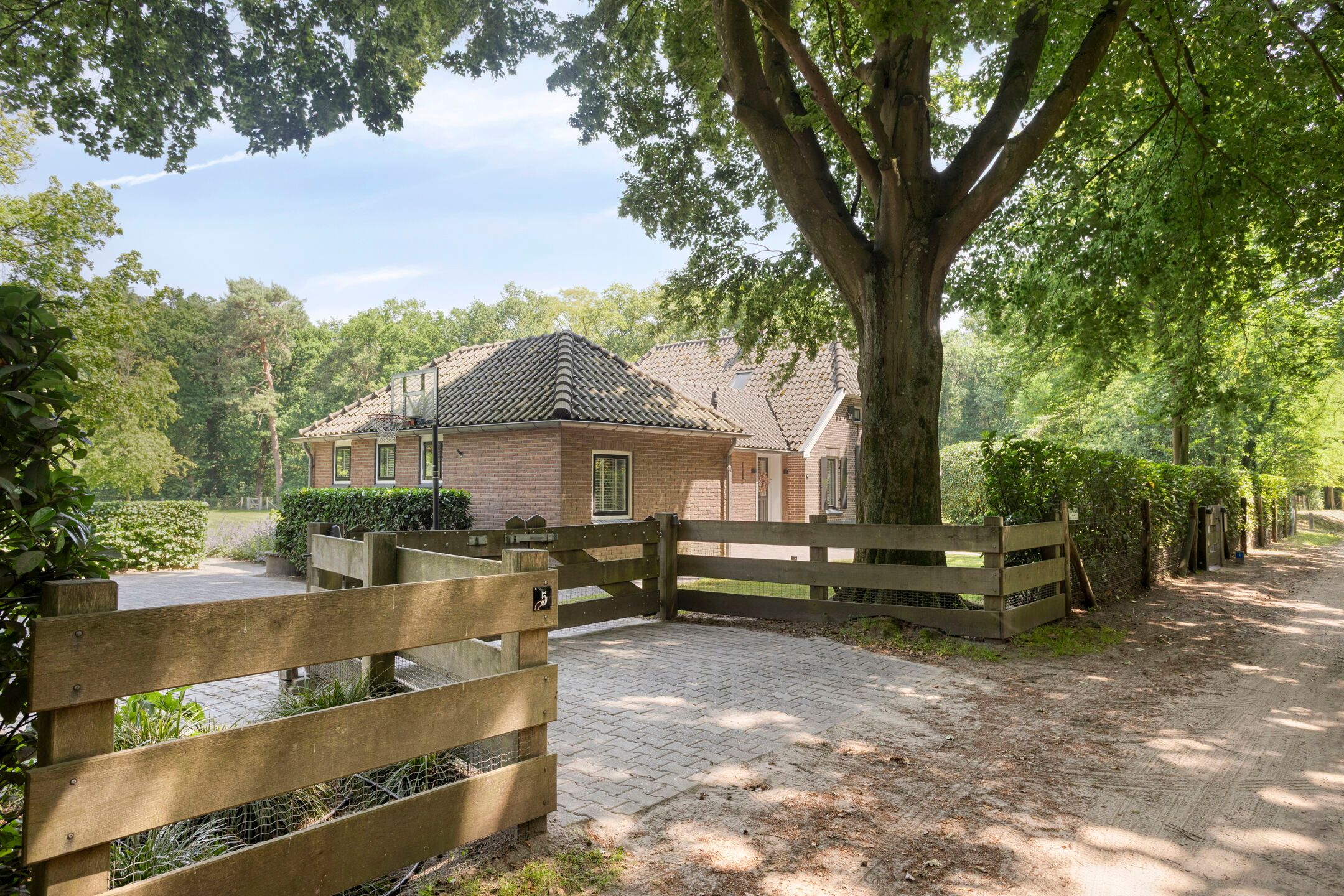 Photo 15 of Elzerdijk 5