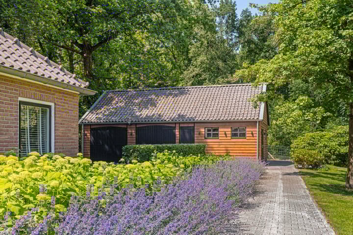 Photo 62 of Elzerdijk 5