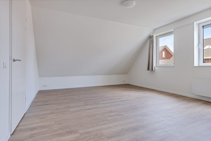 Foto 24 van Delfstraat 46