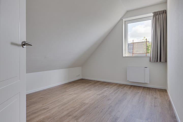 Foto 27 van Delfstraat 46