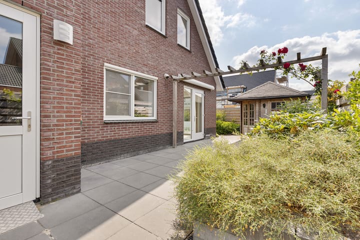 Foto 35 van Delfstraat 46