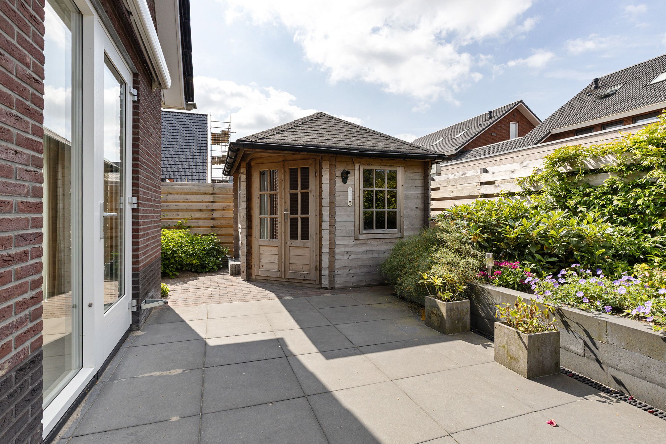 Photo 36 of Delfstraat 46