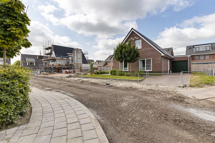 Foto 37 van Delfstraat 46