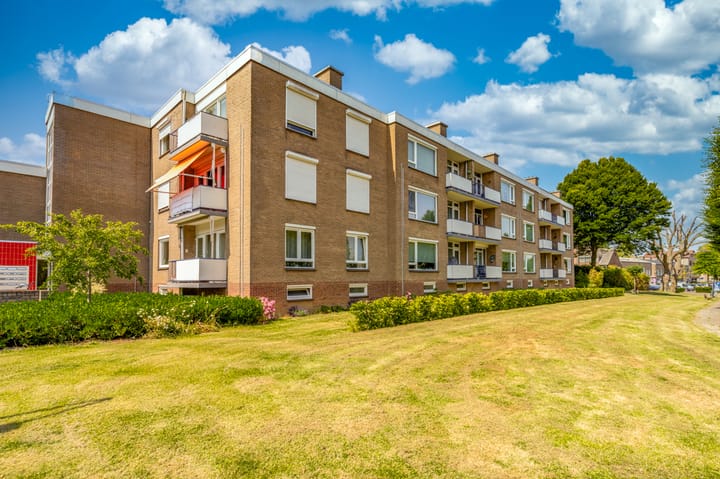 Foto 33 van Irenestraat 5