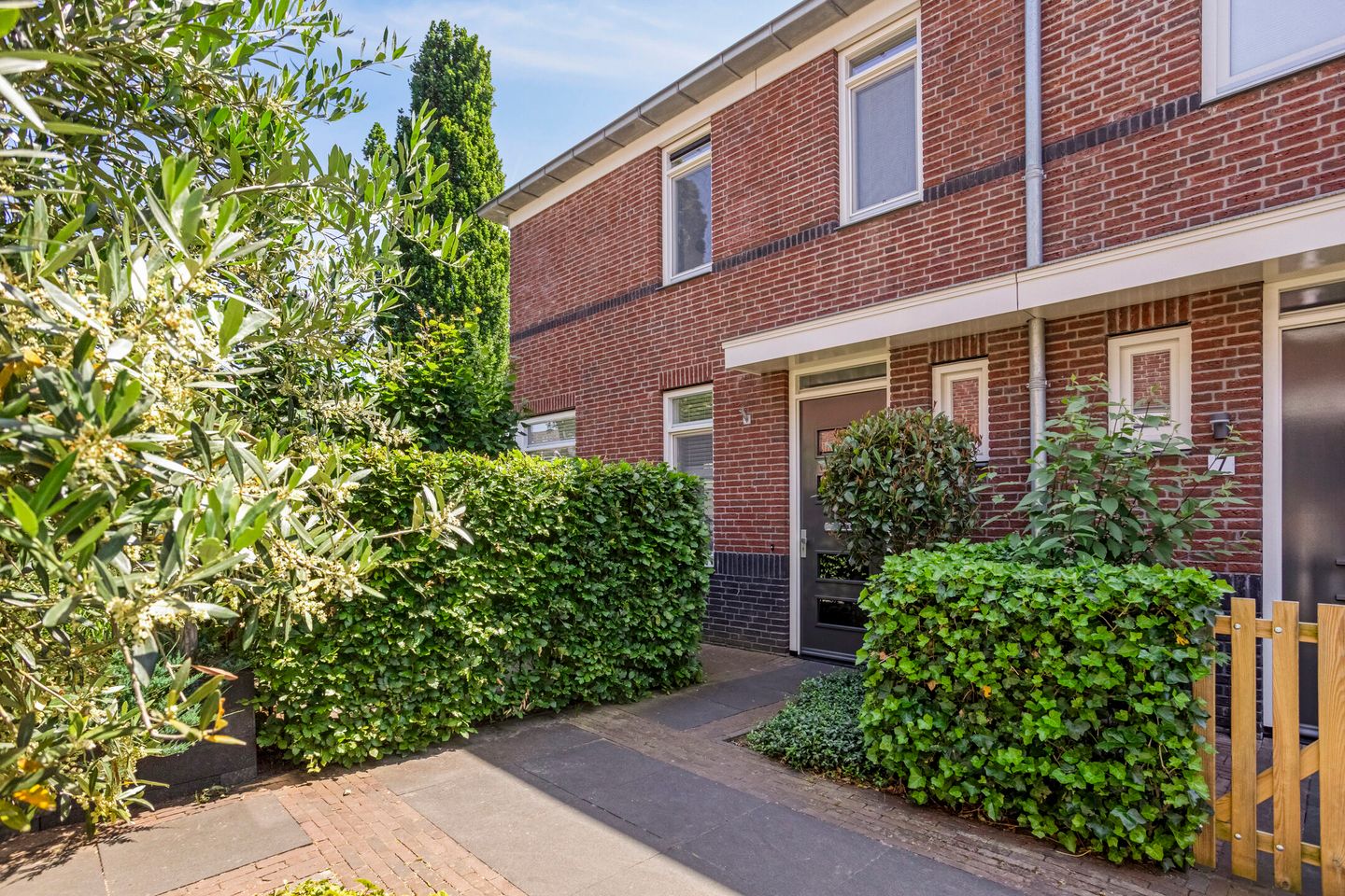 Foto 4 van Boezeroen 5