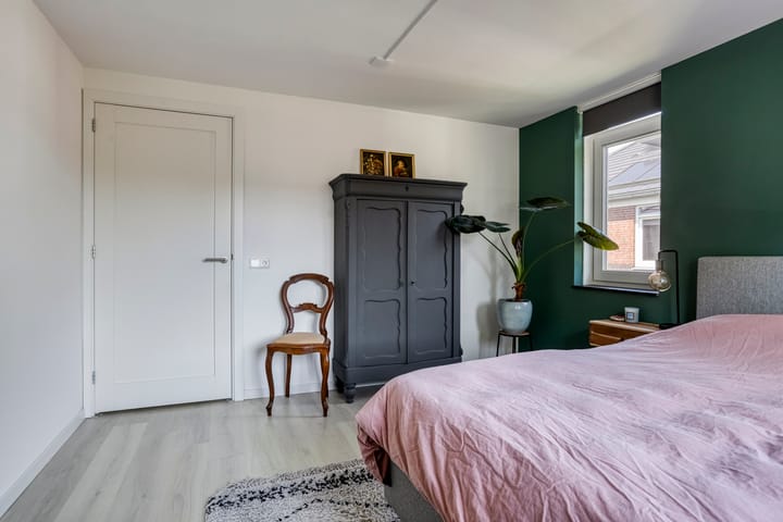 Photo 17 of Boezeroen 5