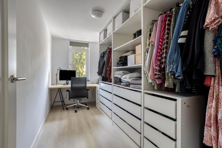 Photo 18 of Boezeroen 5