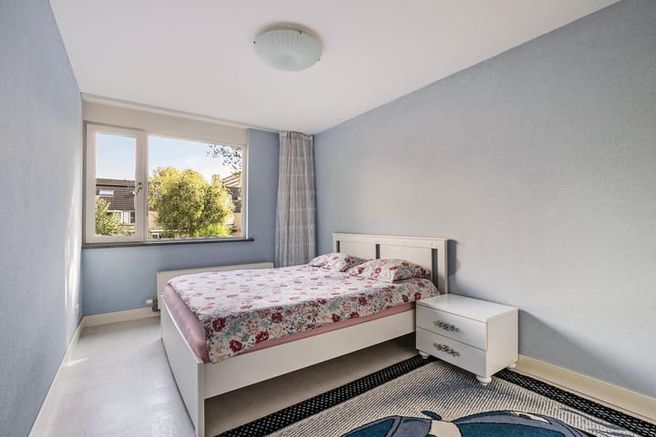 Foto 12 van Middelveldstraat 64