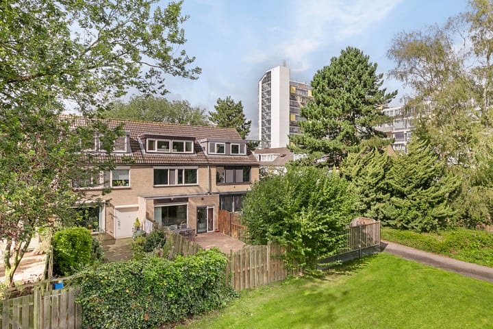 Foto 24 van Middelveldstraat 64