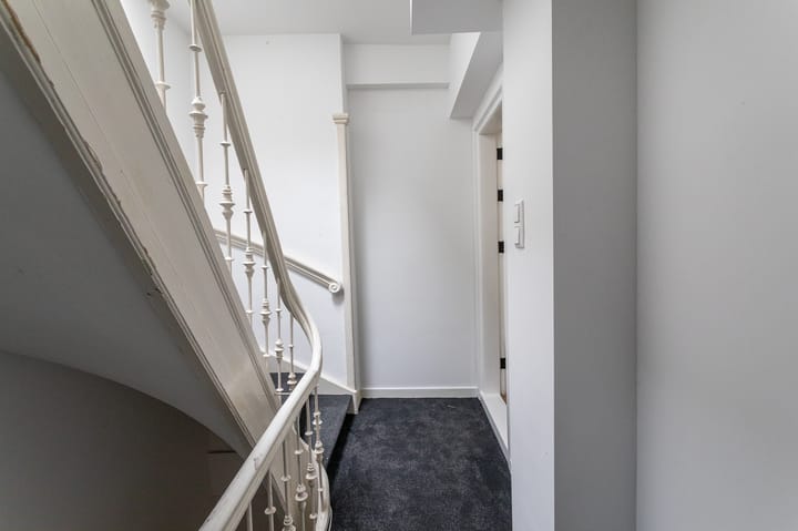 Foto 37 van Witte de Withstraat 18-B