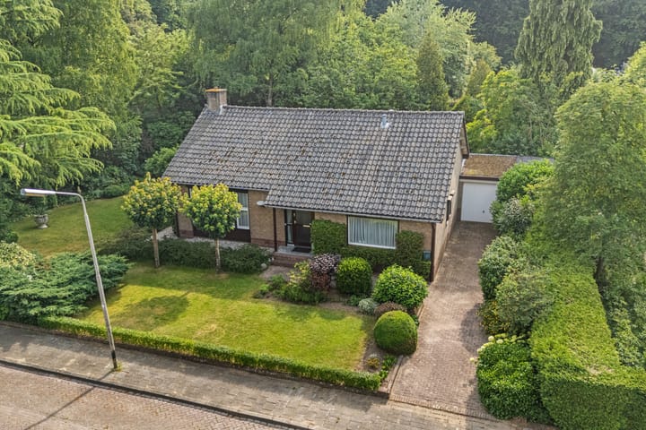 Foto 38 van Van Haapsstraat 90