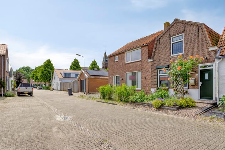 Foto 2 van Achter de Kerk 3