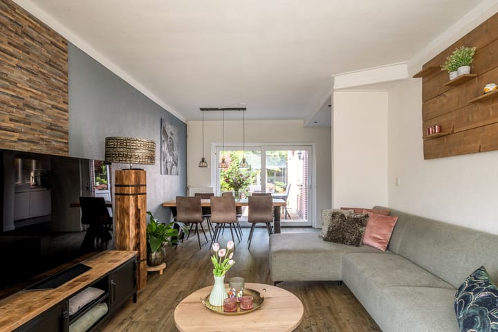 Photo 9 of Lijsterbesstraat 55