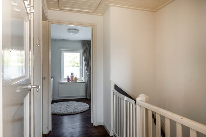 Photo 16 of Lijsterbesstraat 55