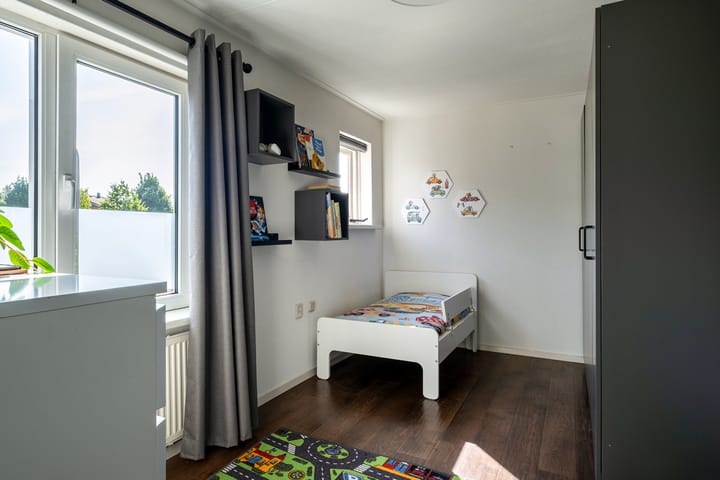 Photo 19 of Lijsterbesstraat 55