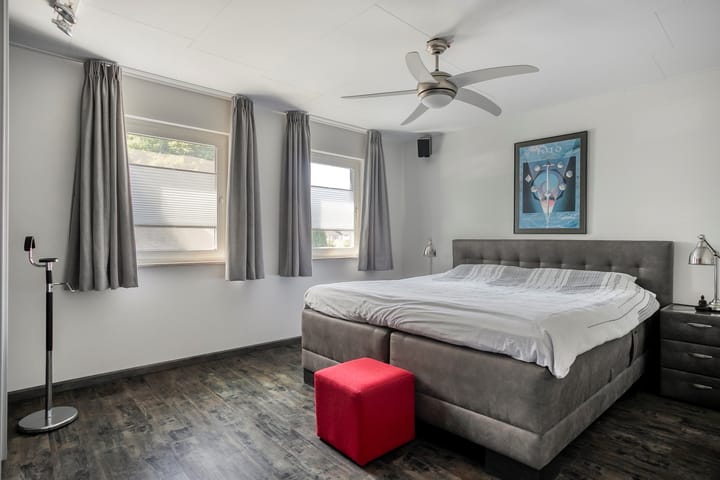 Foto 25 van Rector Mulderstraat 11