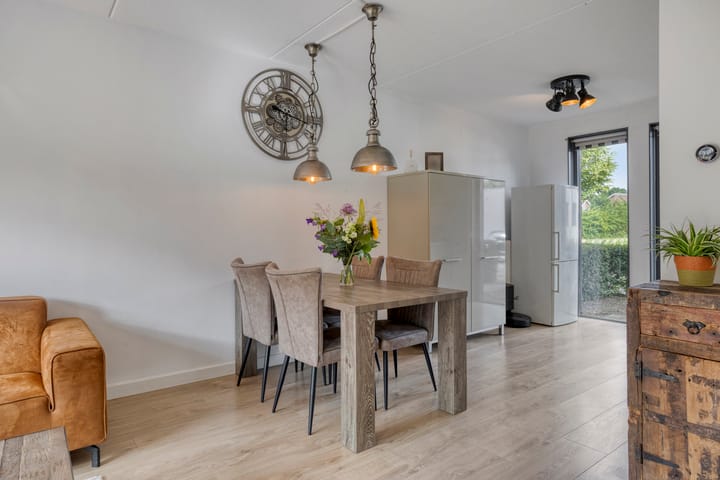 Foto 7 van Chris Lebeaustraat 4