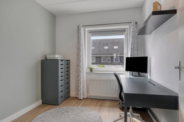 Foto 17 van Chris Lebeaustraat 4