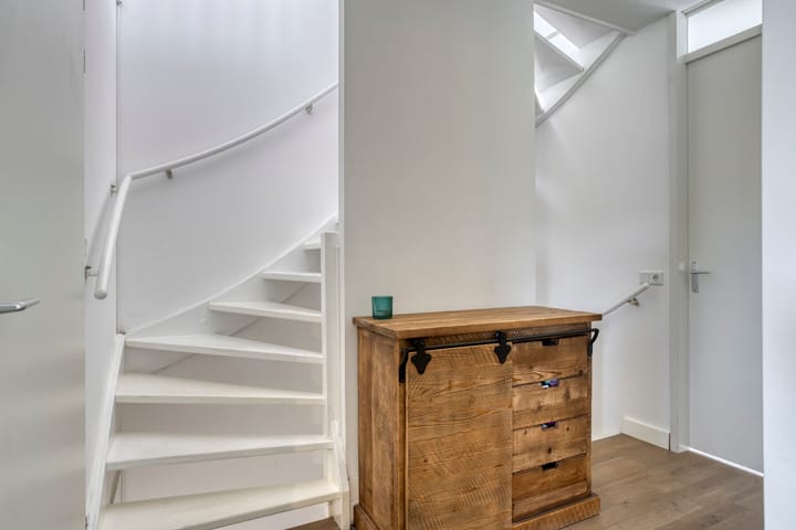 Foto 20 van Chris Lebeaustraat 4