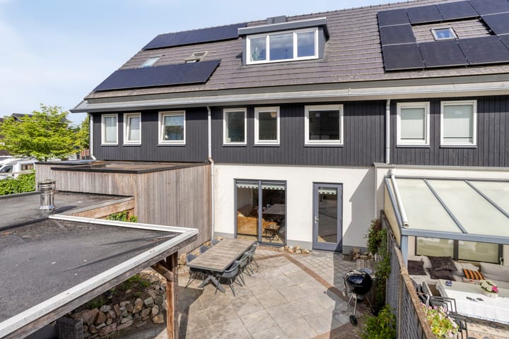 Foto 26 van Chris Lebeaustraat 4