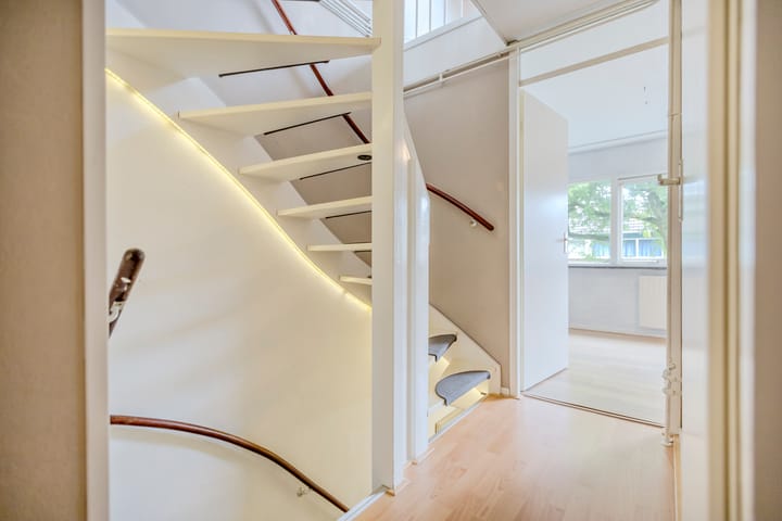 Foto 16 van Mondriaanlaan 36