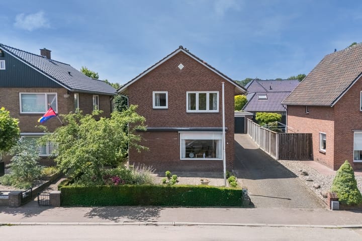 Foto 2 van Oldenzaalsestraat 8