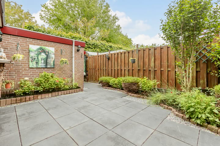 Foto 34 van Mondriaanlaan 36