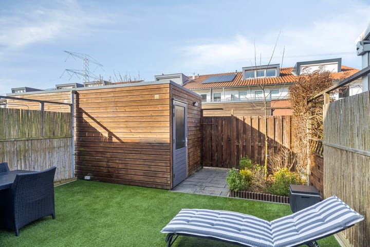 Foto 31 van Bernard Canterstraat 19