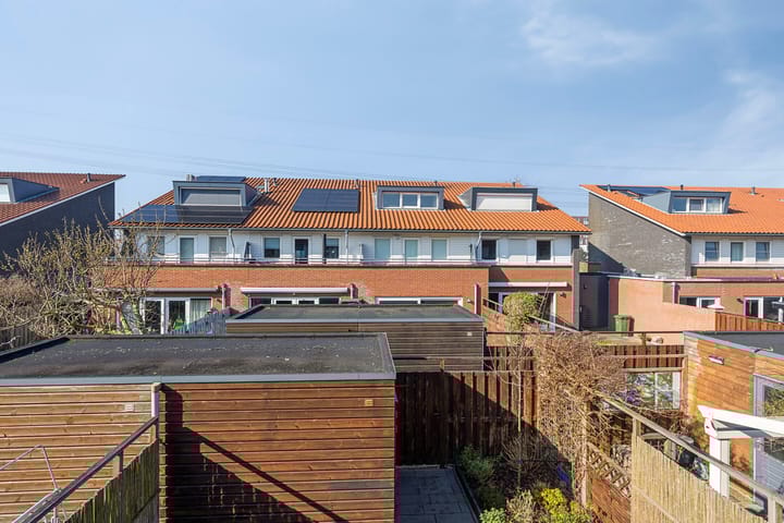 Foto 36 van Bernard Canterstraat 19