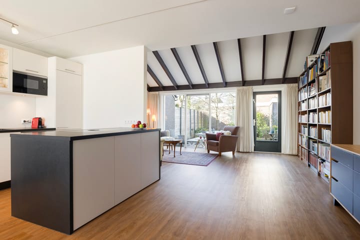 Foto 17 van Taniaburg 3