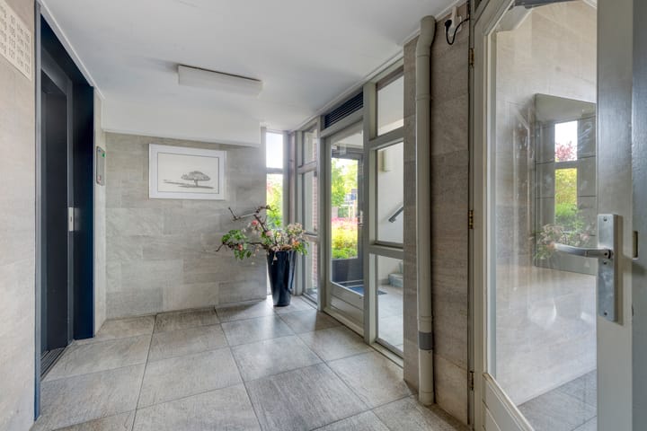 Foto 8 van Serenadelaan 107