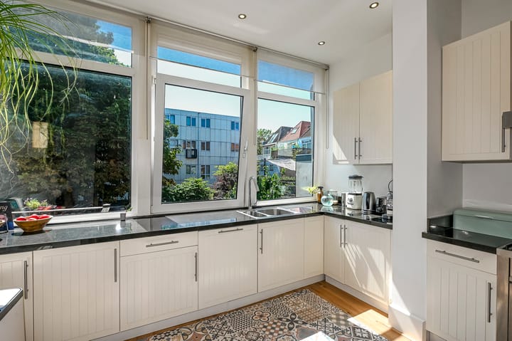 Foto 22 van Van Brakelstraat 94