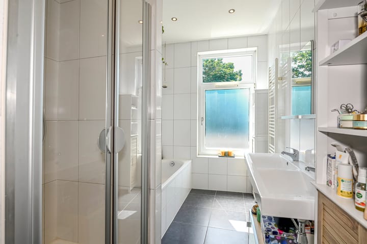 Foto 41 van Van Brakelstraat 94