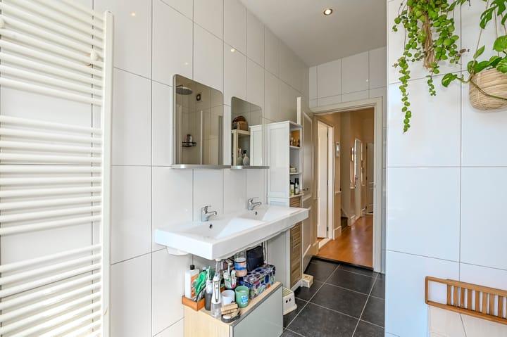 Foto 44 van Van Brakelstraat 94