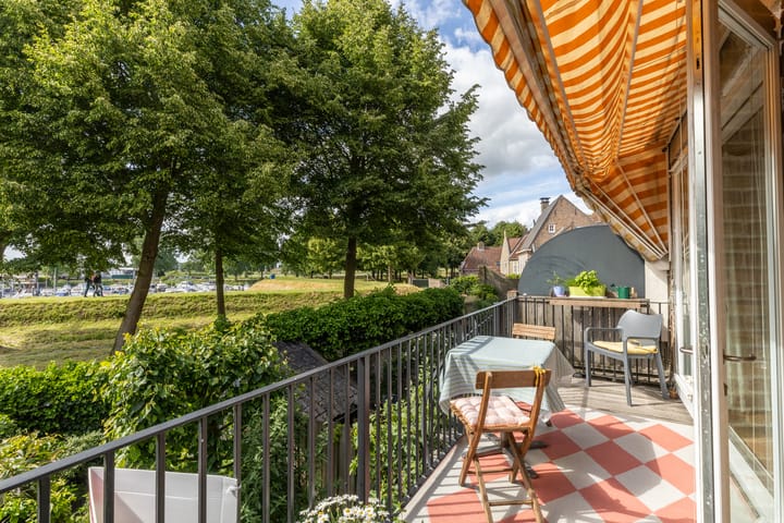 Foto 18 van Drietrompetterstraat 10