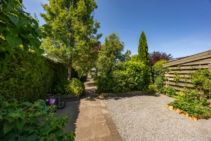 Foto 37 van Ben Walrechtstraat 7