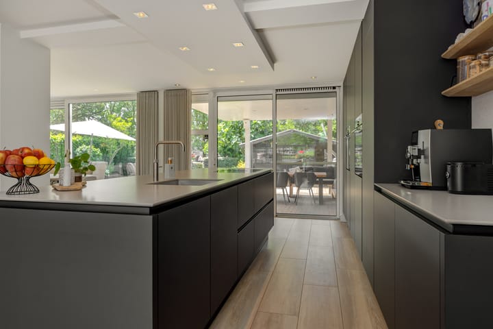 Foto 10 van Spaanse Matplein 21