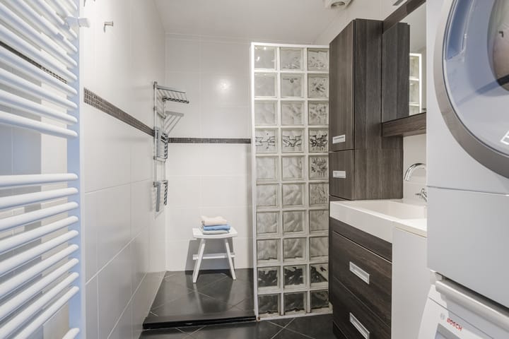 Photo 9 of Hélène Swarthdreef 8