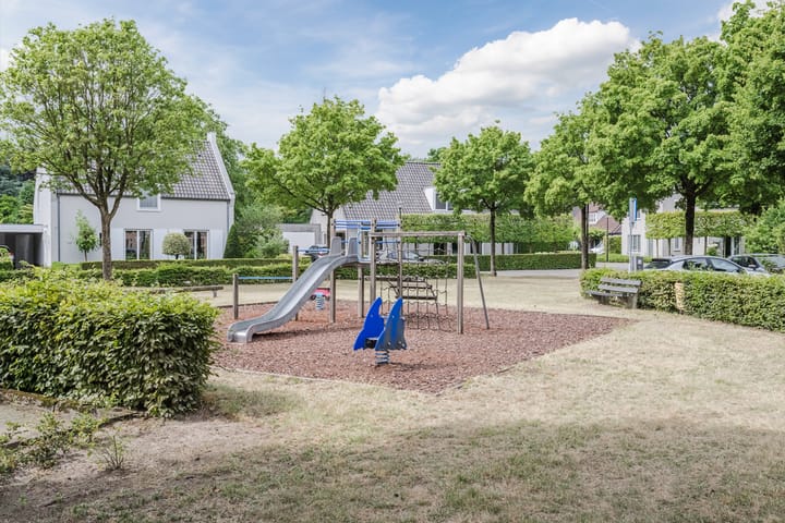 Photo 26 of Hélène Swarthdreef 8