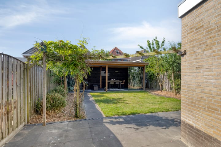 Foto 33 van Philips van Dorpstraat 46