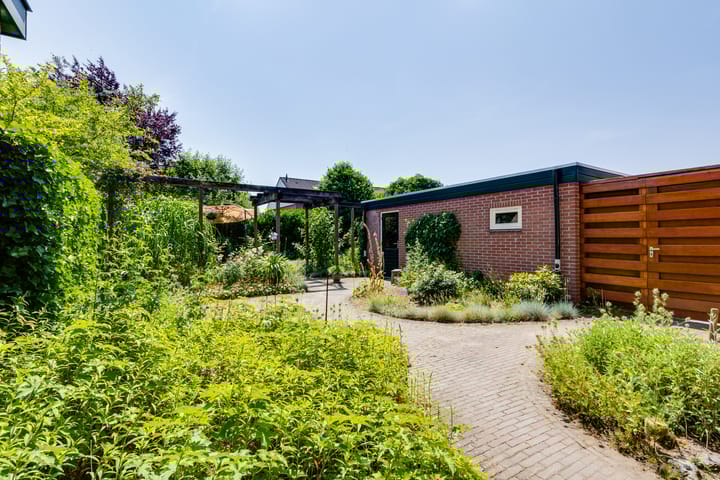 Foto 3 van Koninginnelaan 83