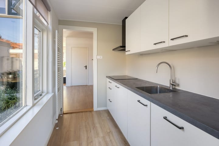 Foto 14 van Prins Bernhardstraat 12