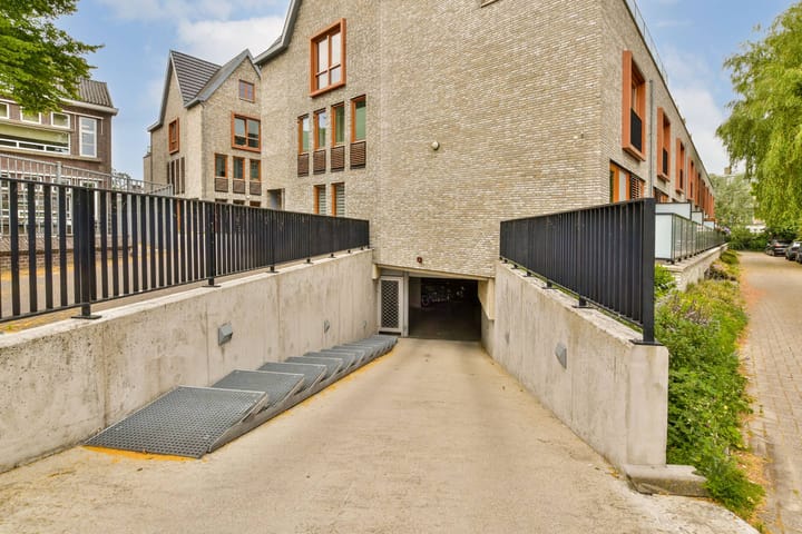 Photo 16 of Het Buitenhof 39