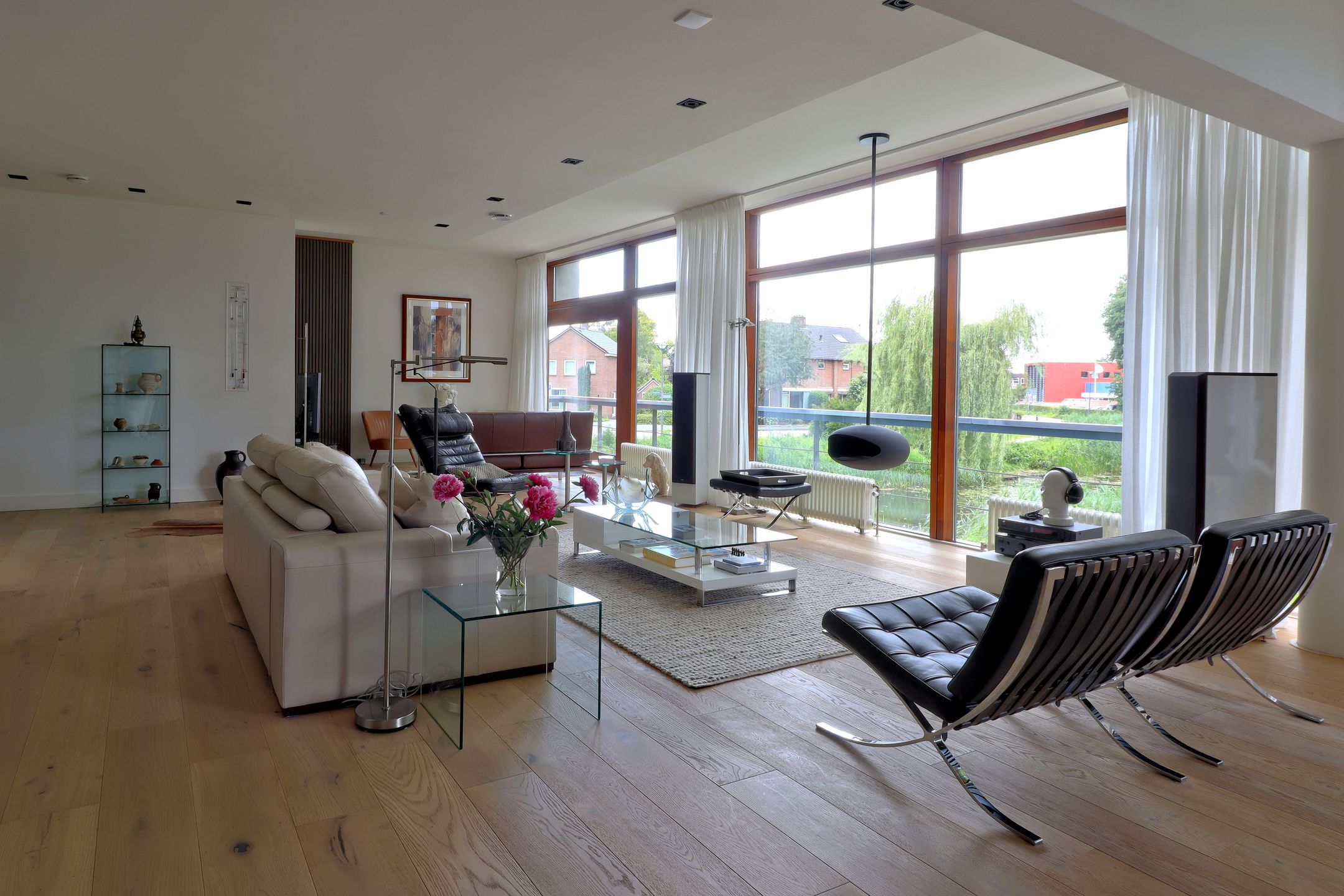 Foto 3 van Stationsplein 16