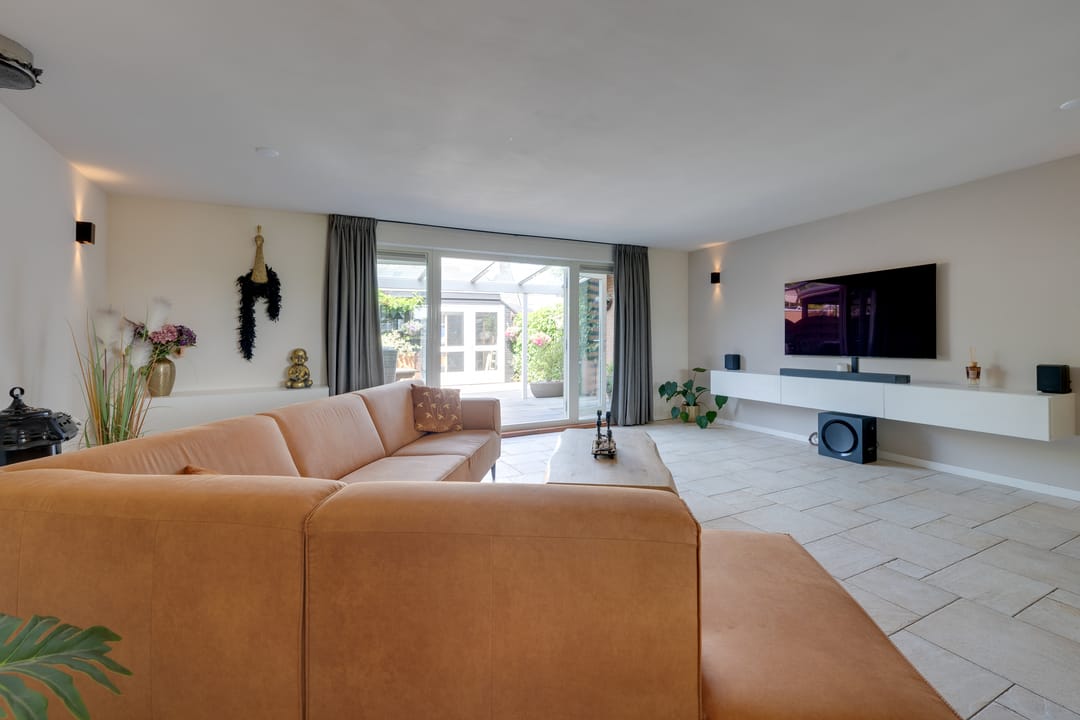 Photo 16 of Vrijheidsplantsoen 6