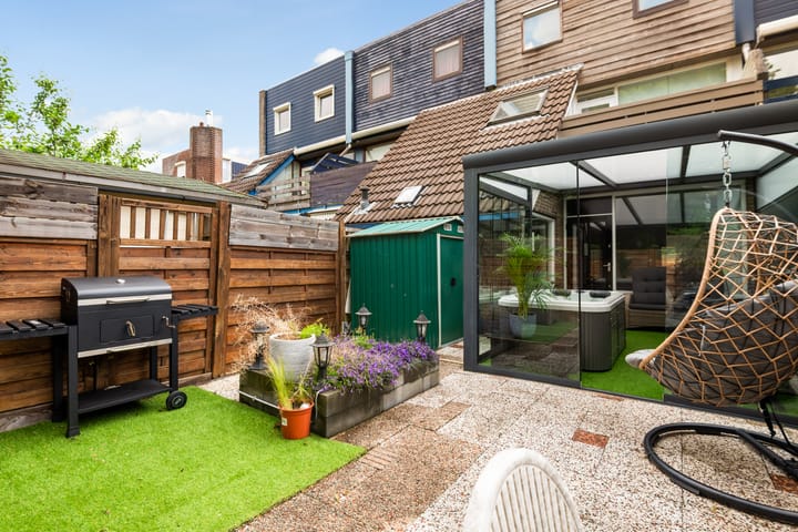 Foto 1 van Moerbeigaarde 8